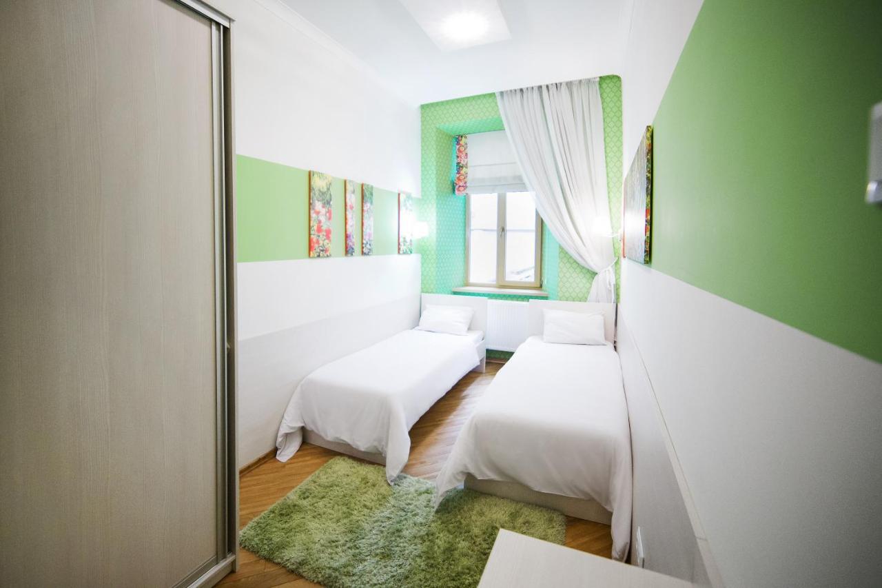 Apart Hotel On Rynok Square Lviv Ngoại thất bức ảnh