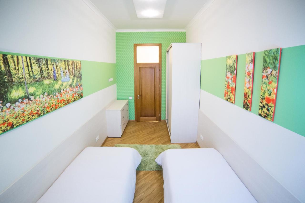 Apart Hotel On Rynok Square Lviv Ngoại thất bức ảnh