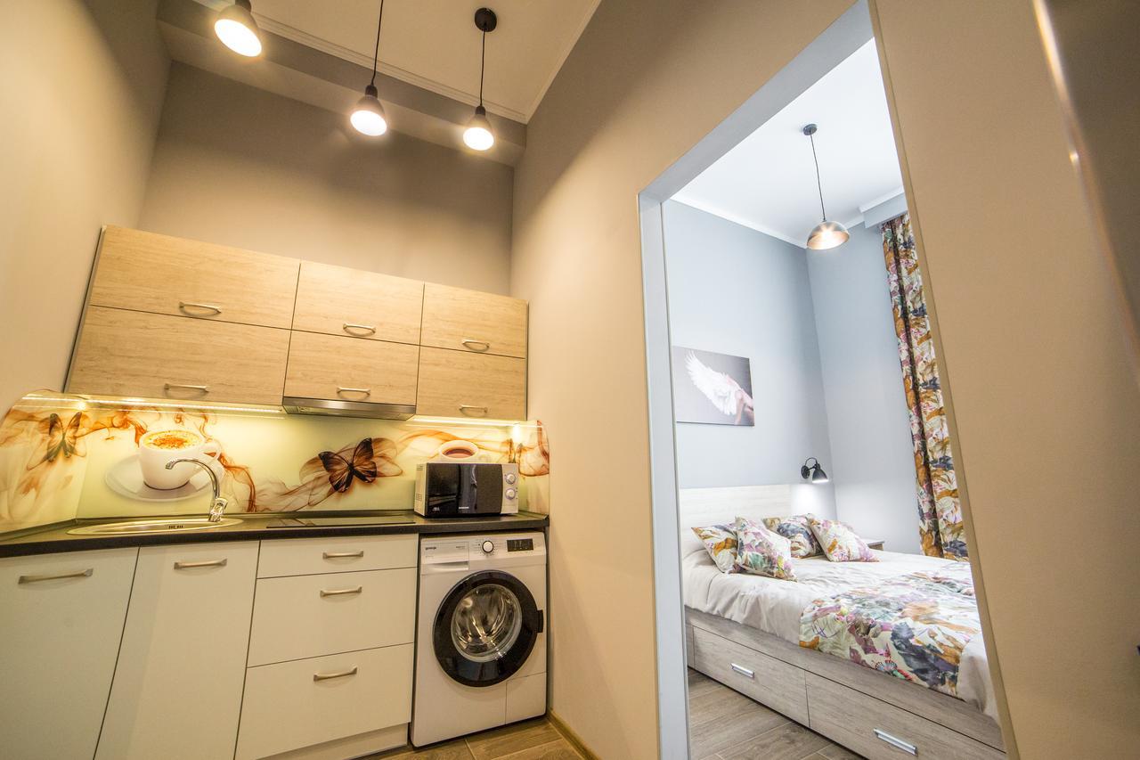 Apart Hotel On Rynok Square Lviv Ngoại thất bức ảnh