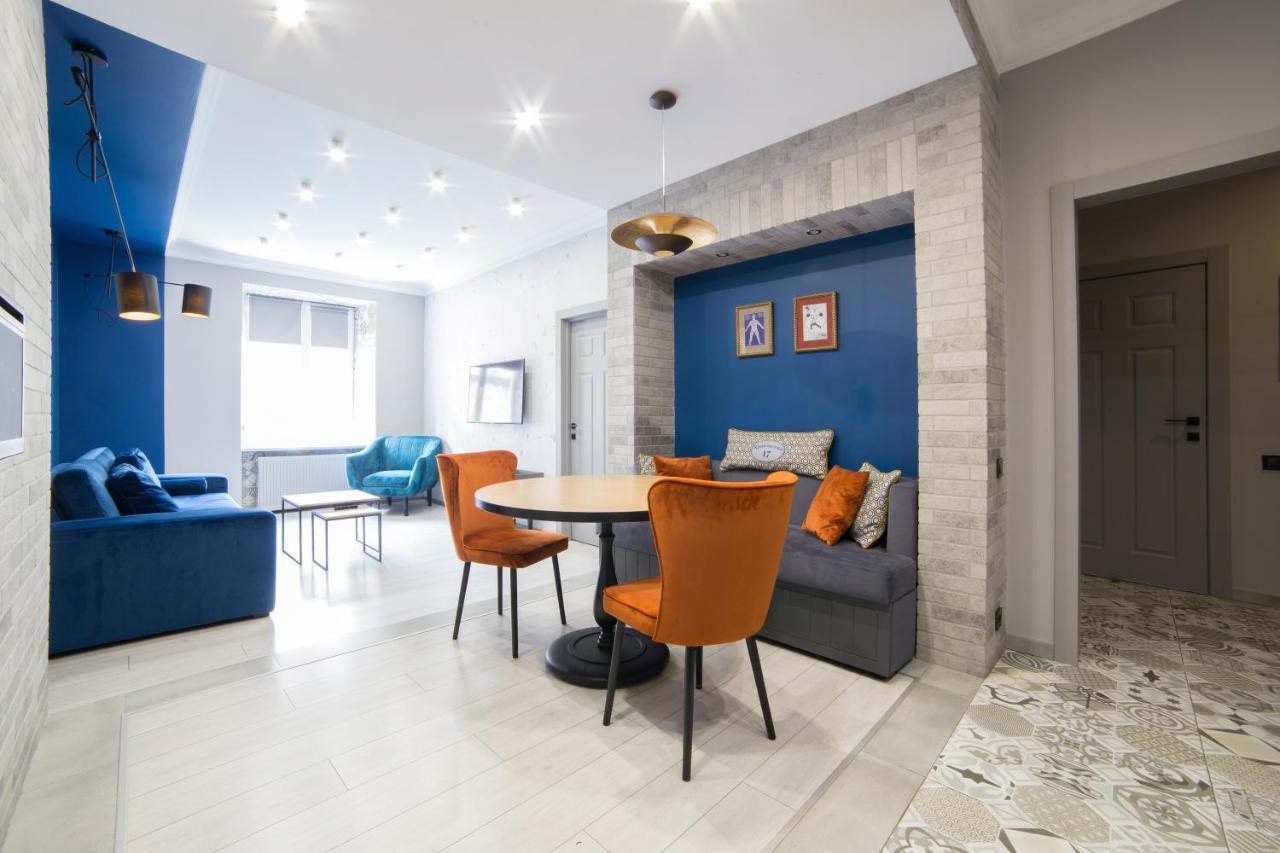 Apart Hotel On Rynok Square Lviv Ngoại thất bức ảnh